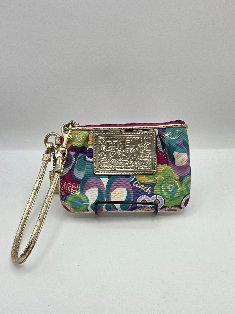 COACH Poppy Pop C Graffiti Wristlet